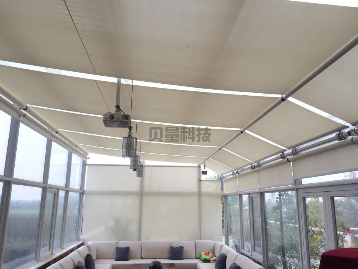 遮阳告诉您:电动遮阳帘的优势有哪些?(图1) 遮阳告诉您:电动遮阳帘的优势有哪些?(图1)