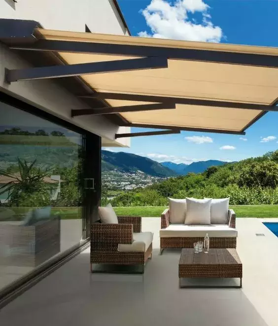 遮阳篷厂家绿之州教你如何选择适合自己的户外遮阳篷？